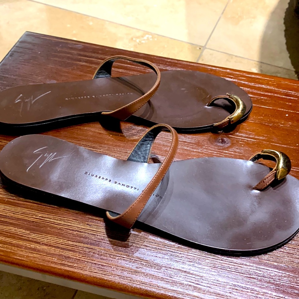 Beautiful Giuseppe Zanotti design